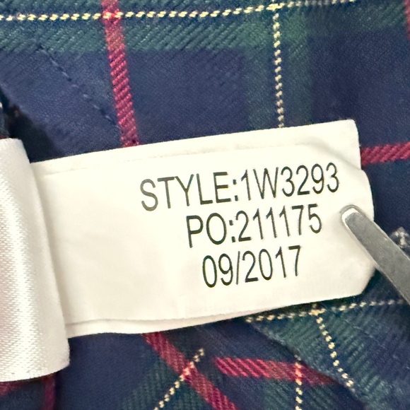 Vineyard Vines Classic Fit Murray Shirt - Men’s Medium - Plaid Button-Down - Picture 10 of 12